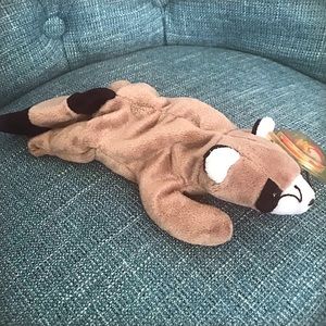 TY Beanie Babies Collectible Ringo Raccoon Stuffed Toy NWT